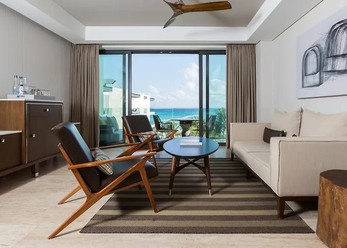 Hotel Hyatt Centric - Downtown House & House (adults Only) 4*