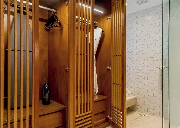 Hyatt Centric - Downtown House & House (adults Only) Hotel